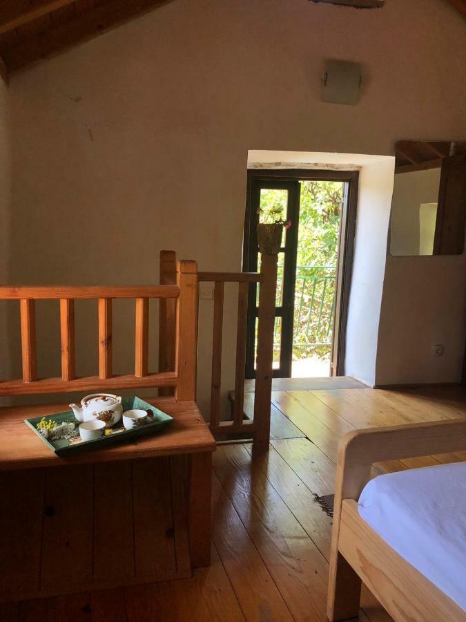 Holiday Home Villa Kastel Zrnovo Buitenkant foto