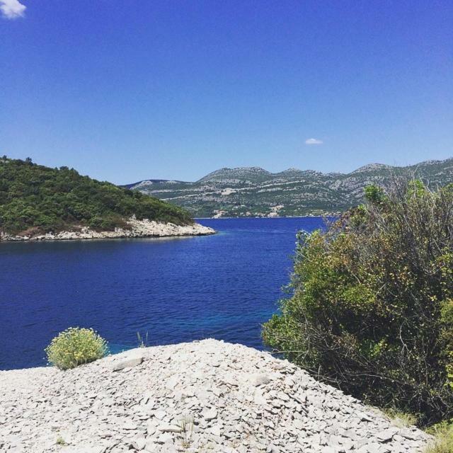 Holiday Home Villa Kastel Zrnovo Buitenkant foto